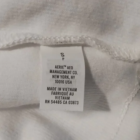 Aerie White Half-Zip Sweatshirt - Picture 10 of 13